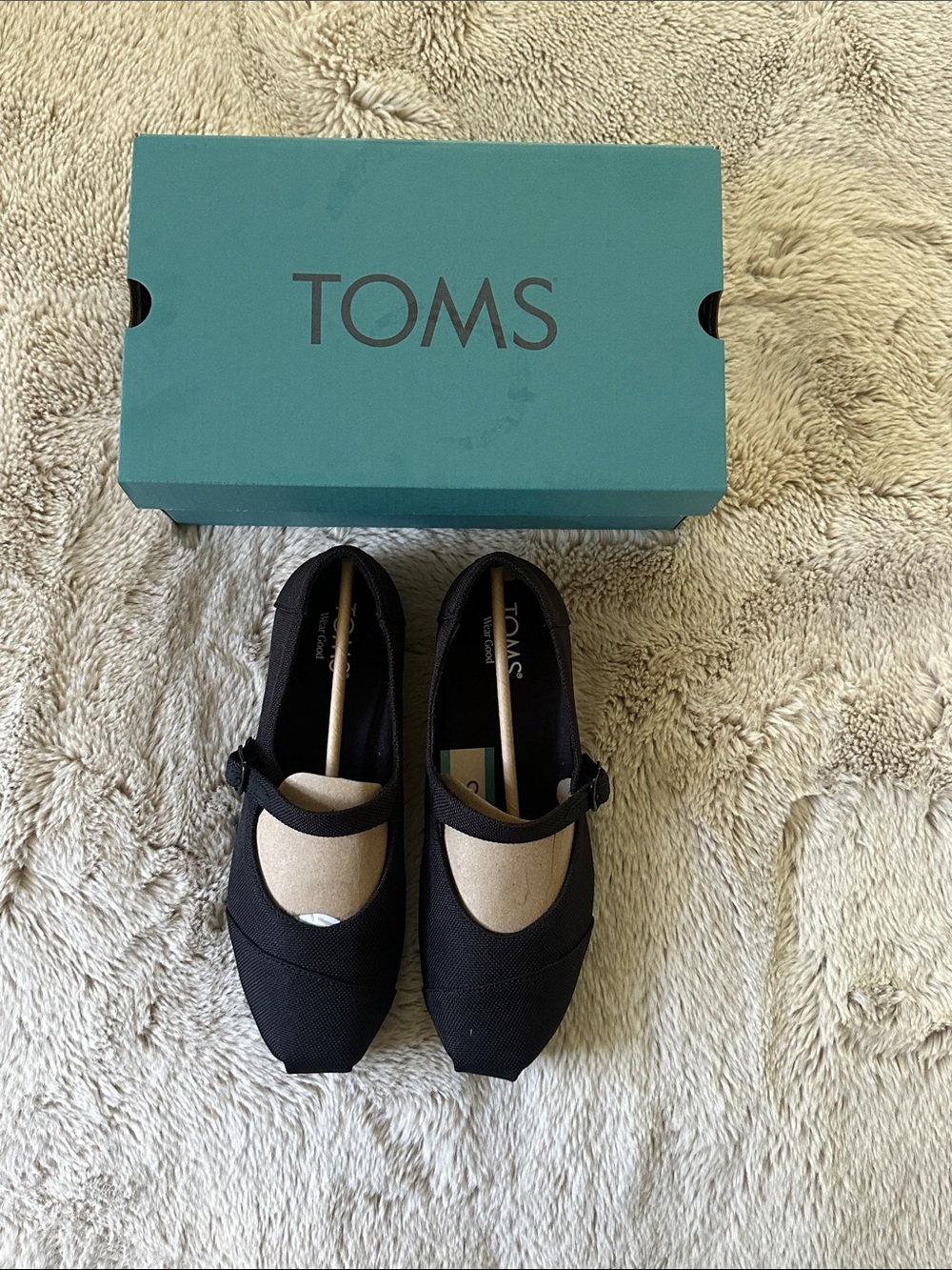 Toms Mary Jane Flats
